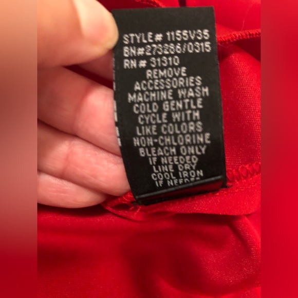 By & By red dress with thin straps and elastic waist, Xl - Picture 5 of 13